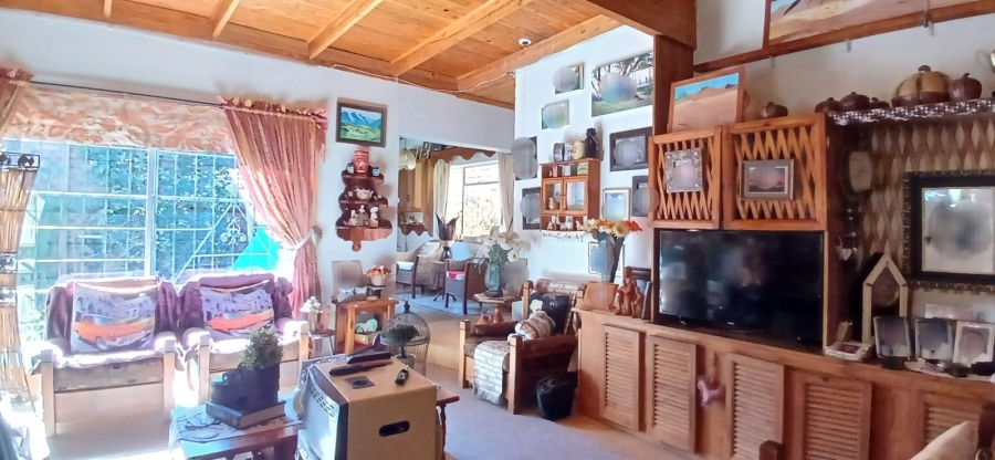 5 Bedroom Property for Sale in La Provance Free State